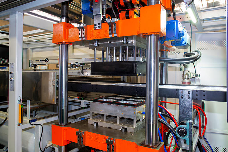 การแสดงจากโรงงาน 12